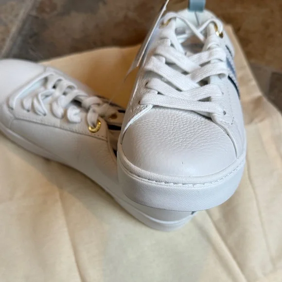 Ted Baker White Leather Low-Top Sneakers with Blue Accent - Picture 6 of 6